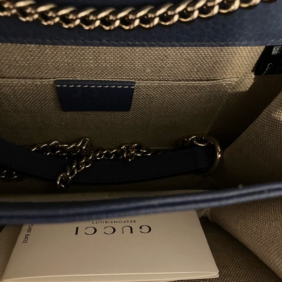 Blue Gucci Chain Strap / Crossbody or Shoulder leather Handbag - Picture 14 of 16